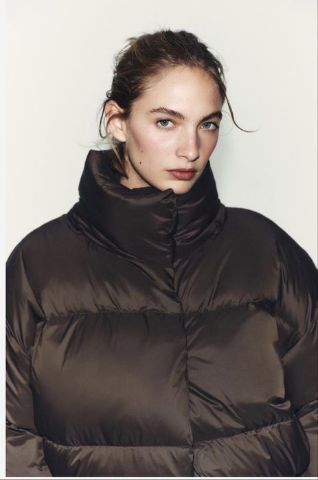 Пуховик коричневий Zara
