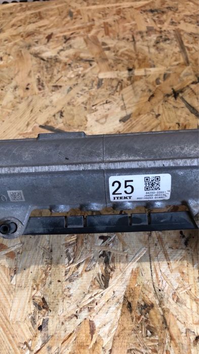 Продам рулевую рейку Toyota Camry70,RAV4,lexus es  2.5 бензин