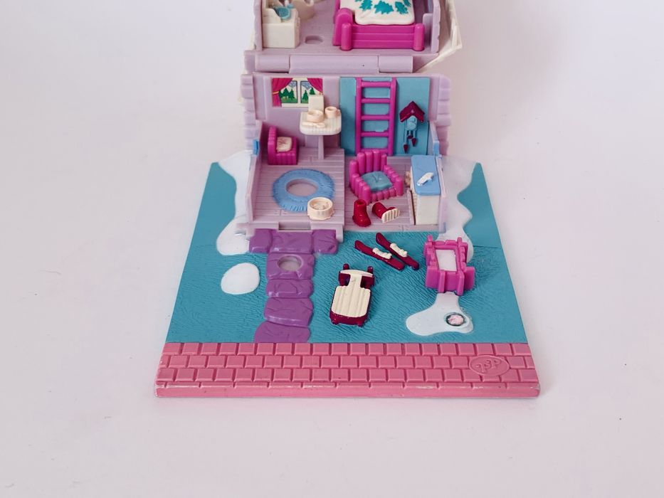 Polly Pocket Bluebird Ski Lodge, zabawka vintage