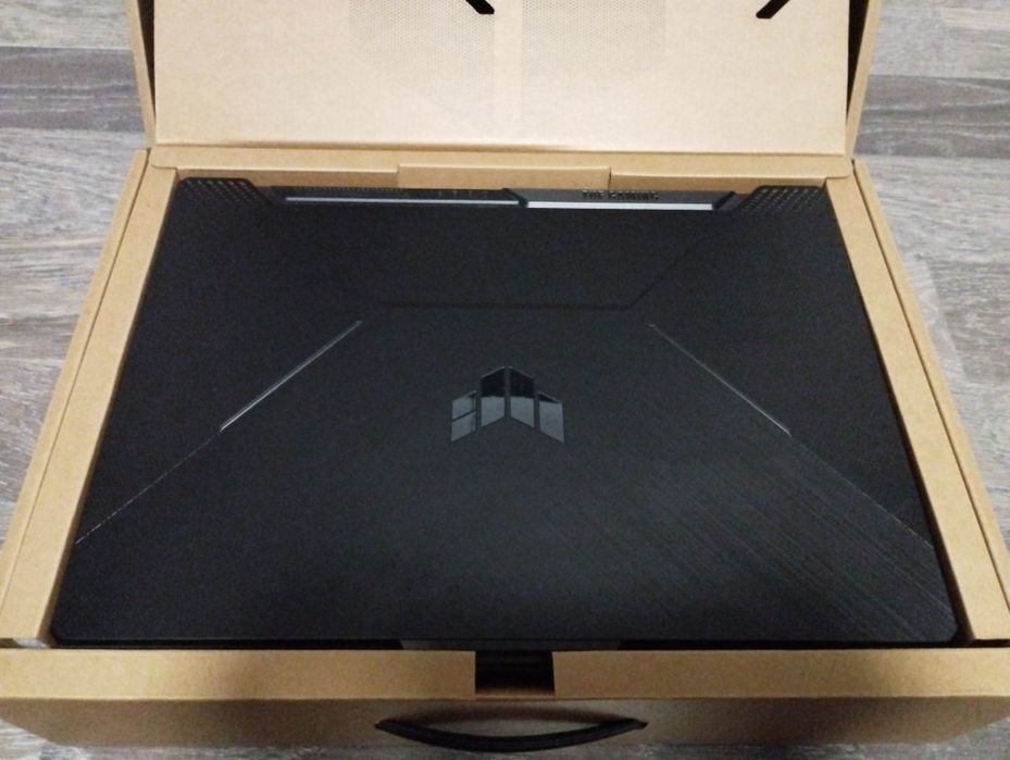 Ігровий ноутбук Asus TUF Gaming A15 + миша та сумка – повний комплект