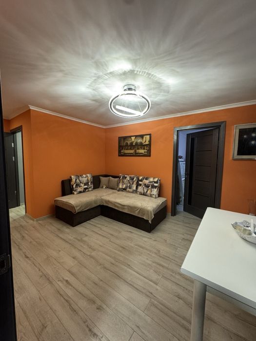 Продаж 3-кімнатної з меблями та ремонтом м. Калуш