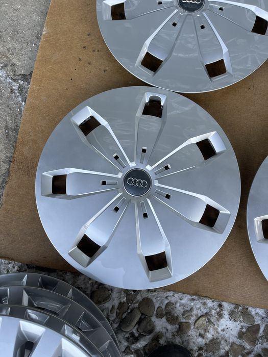 Ковпаки r16 Audi оригінал покришки