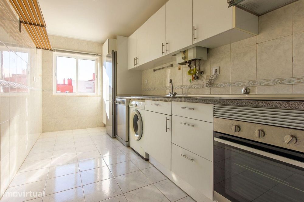 Apartamento T3 freguesia de Alvalade, Lisboa. Oportunidade Única!