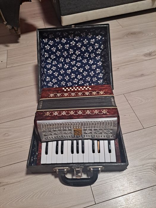 Sprzedam akordeon