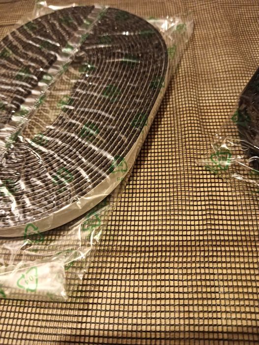 Rede Mosquiteira - Nova! Tela com 105x130 cm + fitas	Novo!