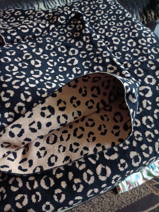 szal lub okrycie na ramiona