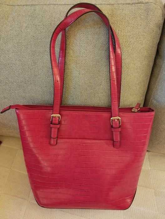 Mala tote Anne Klein
