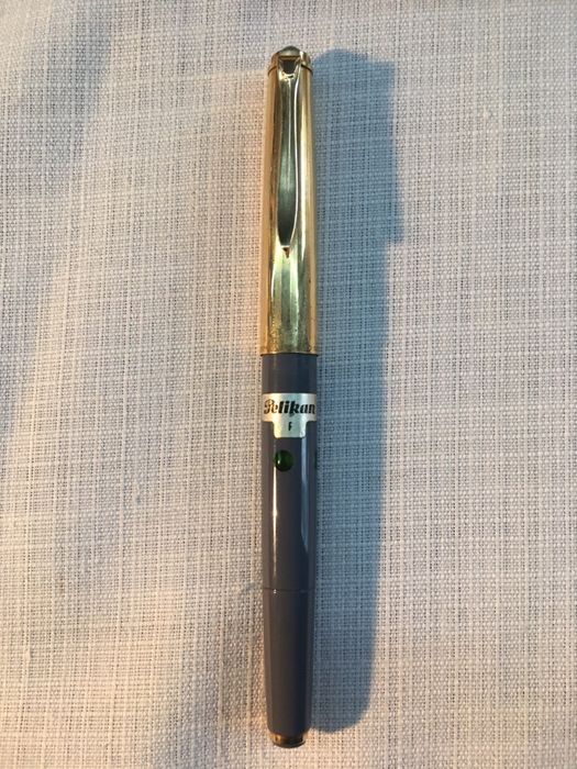Conjunto de Canetas Pelikan