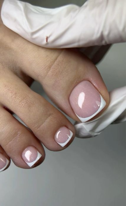 Manicure / pedicure
