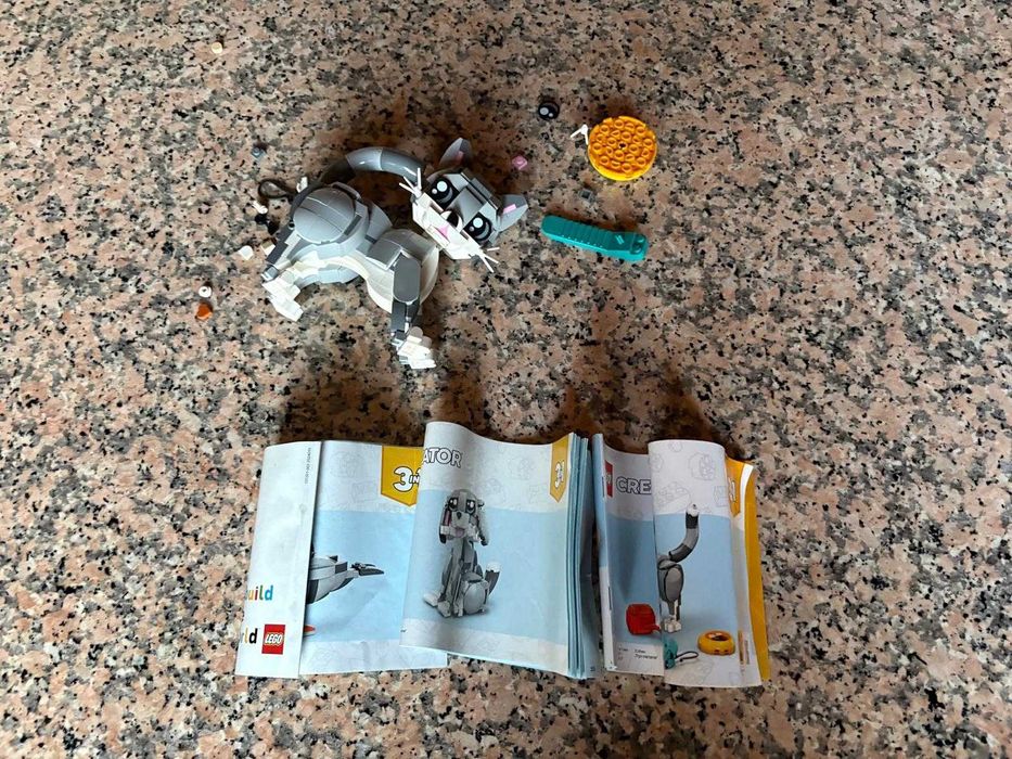 LEGO Creator 3 em 1 — Gato e Cães — 31163 + 31137