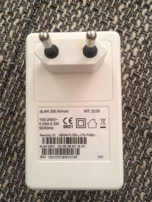 Transmiter sieciowy powerline Devolo dLAN 200 Av mini