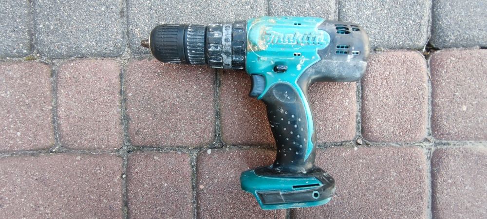 Wiertarko wkrętarka akumulatorowa Makita 18V