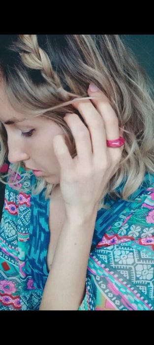 Жіноча каблучка рожевого кольору, нова