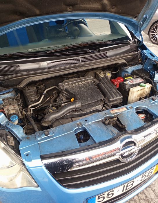 Opel Agila B 1.0 2009