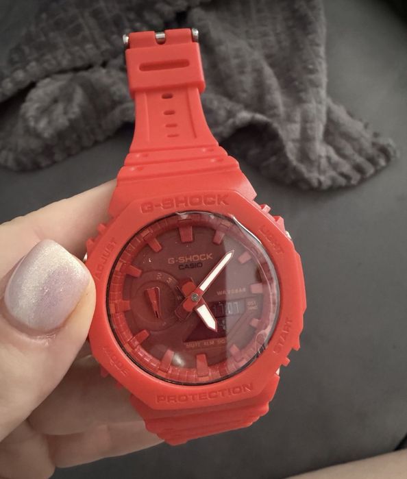 Годинник Casio G-SHOCK GA-2100-4AER