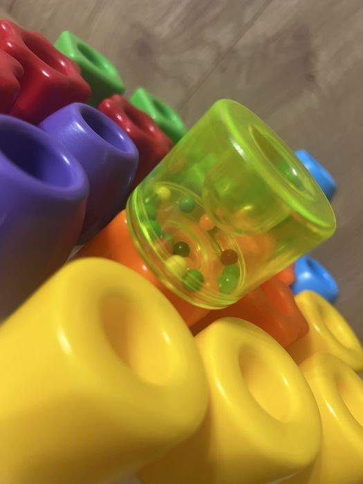 Мозаїка Quercetti "Daisy Maxi" 21 велика фішка, дошка