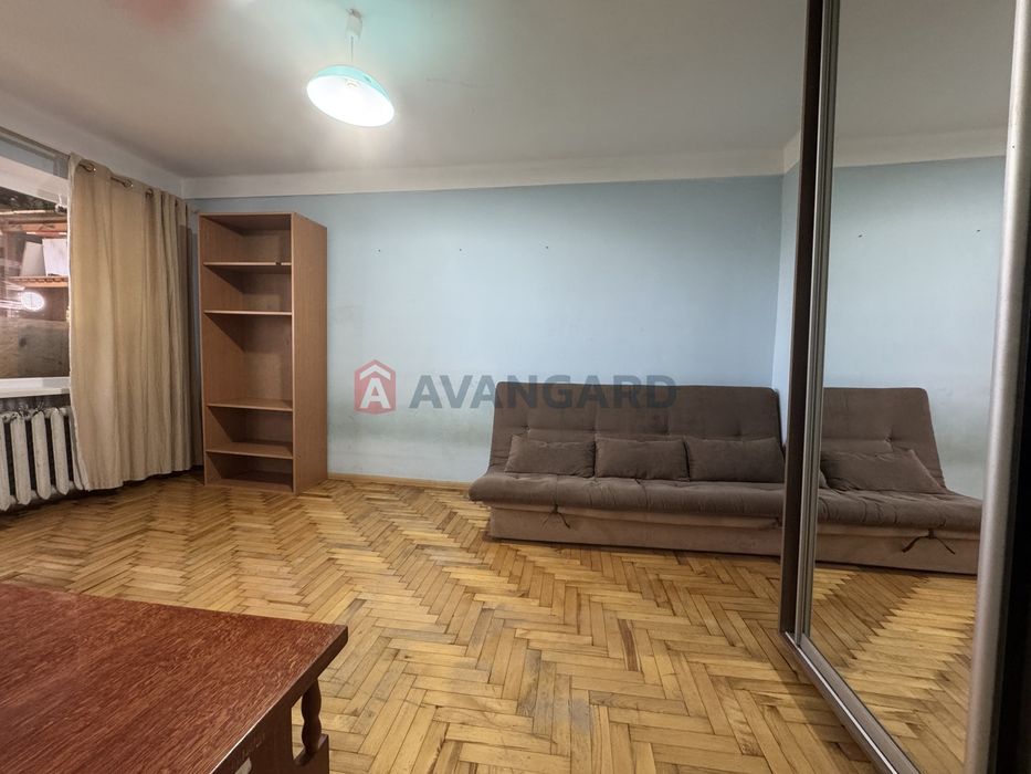 Продаж 1к./Космос Олімпійська