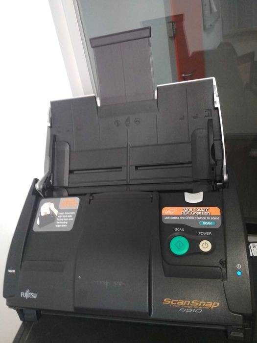 сканер Fujitsus ScanSnap S500