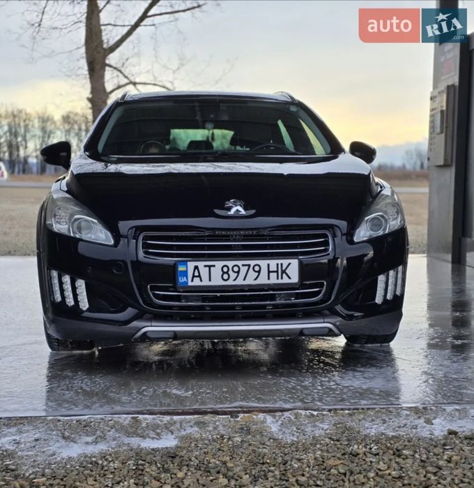 Peugeot 508 RXH 4x4 hybrid