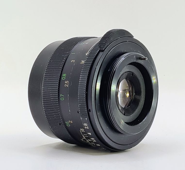 RzadkI Super 4L-Strato 50mm f/2.8 – Vintage Look + futerał
