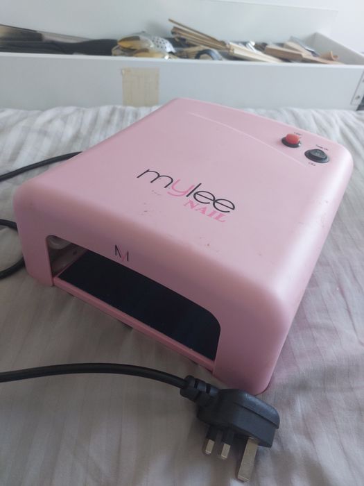 Lampa UV do paznokci