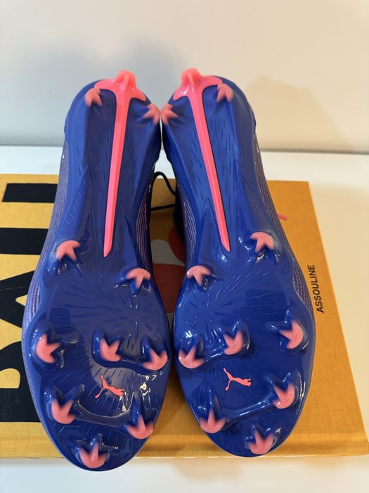 Chuteira de Futebol Plastico