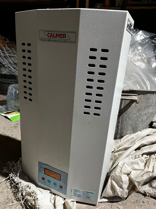Стабілізатор напруги RETA НОНС-20000 CALMER