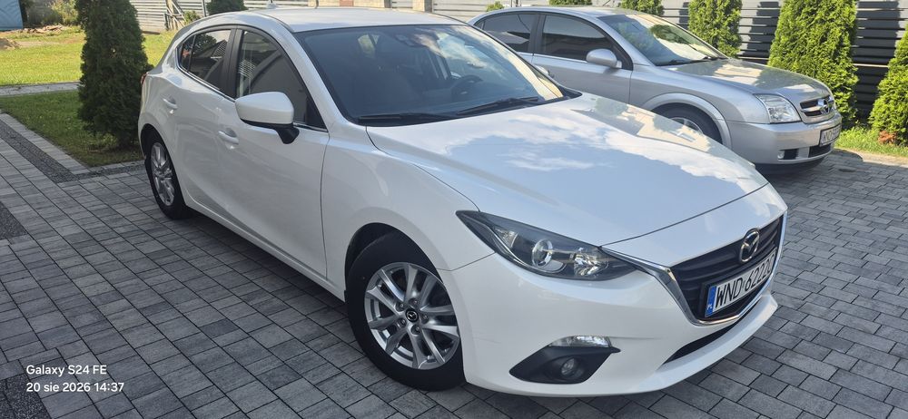 Mazda 3 | Manual | 2.0 benzyna | Navi | 2013r | 120KM | Oferta prywatna |