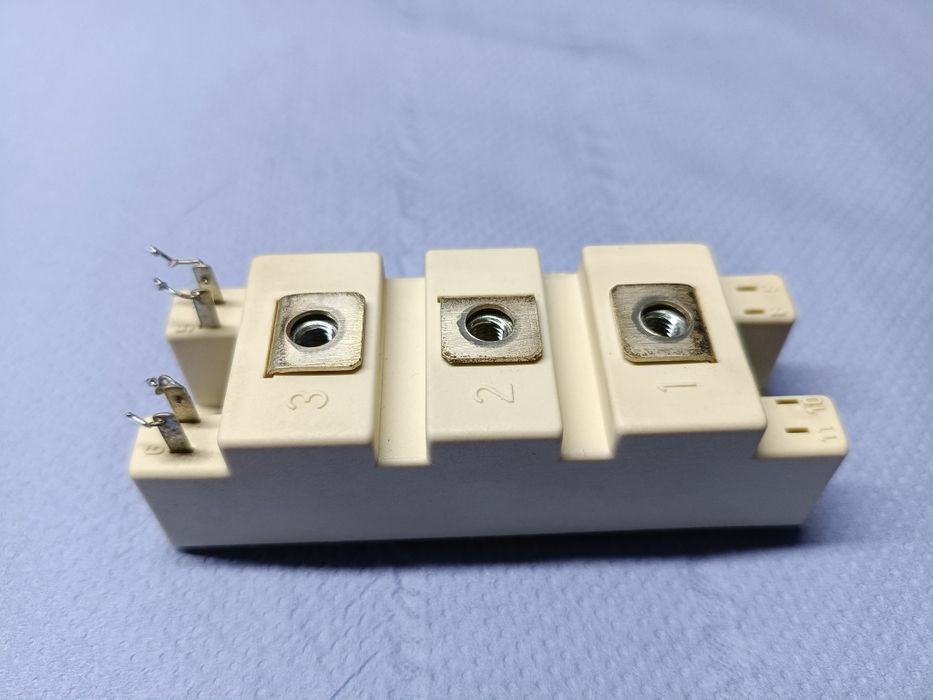 Силовий IGBT модуль skm75gb123d