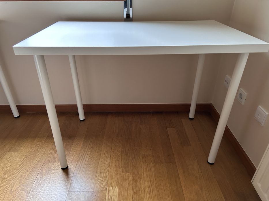 Mesa branca ikea LINNMON