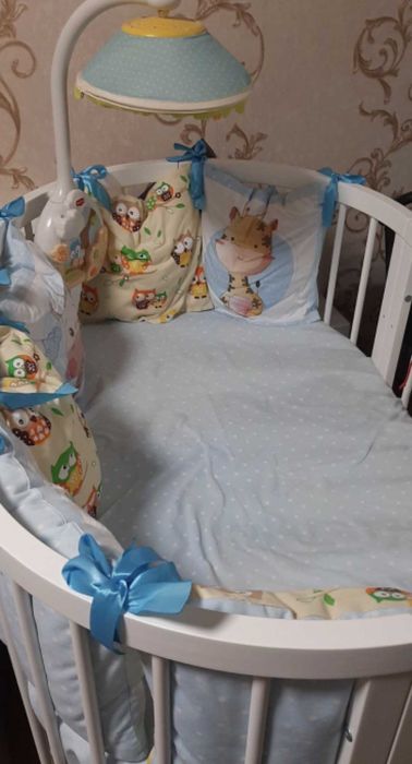 Дитяче ліжечко-трансформер (біле) з магазину «Мамин дім» 
Продаю