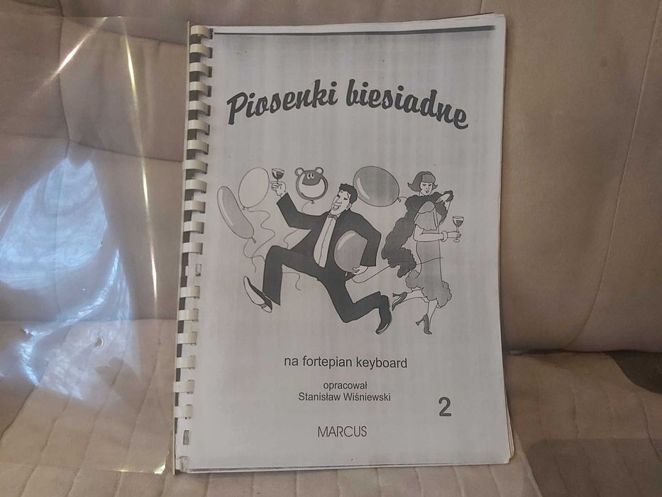 Piosenki biesiadne na fortepian keyboard 47