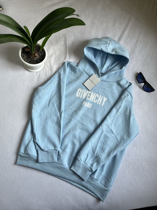 New hoodie givenchy