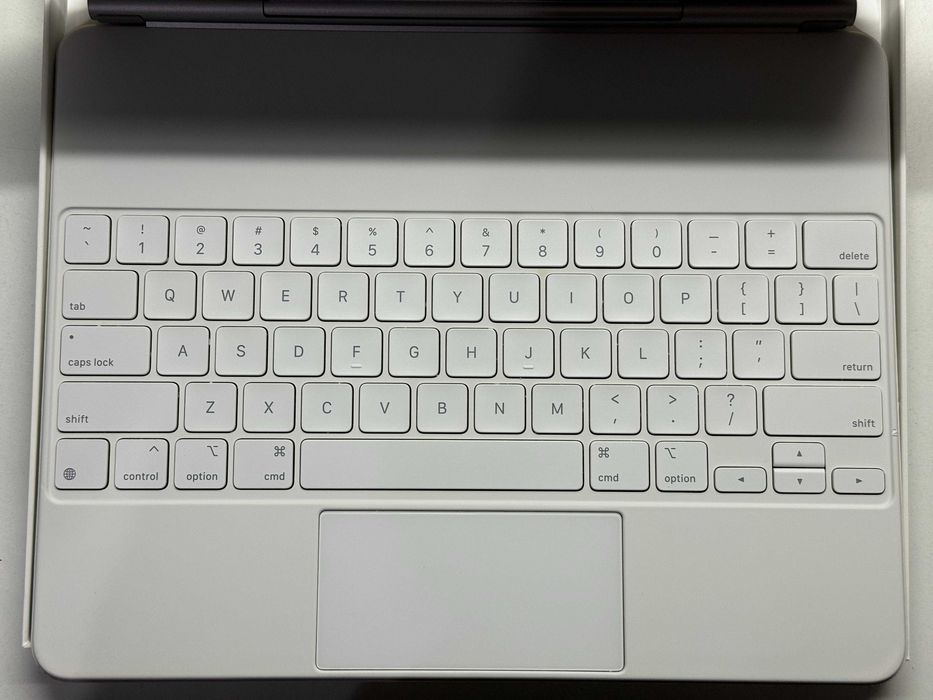 iPad Pro 2018-2022 12.9" Magic Keyboard Trade-In/Oбмeн