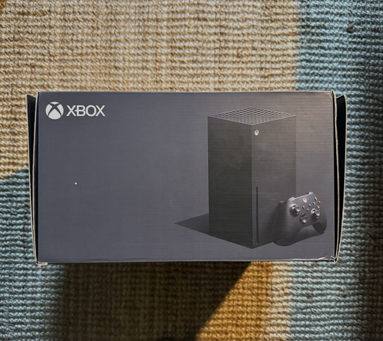 Konsola Xbox Series X Bdb Pudełko Zestaw