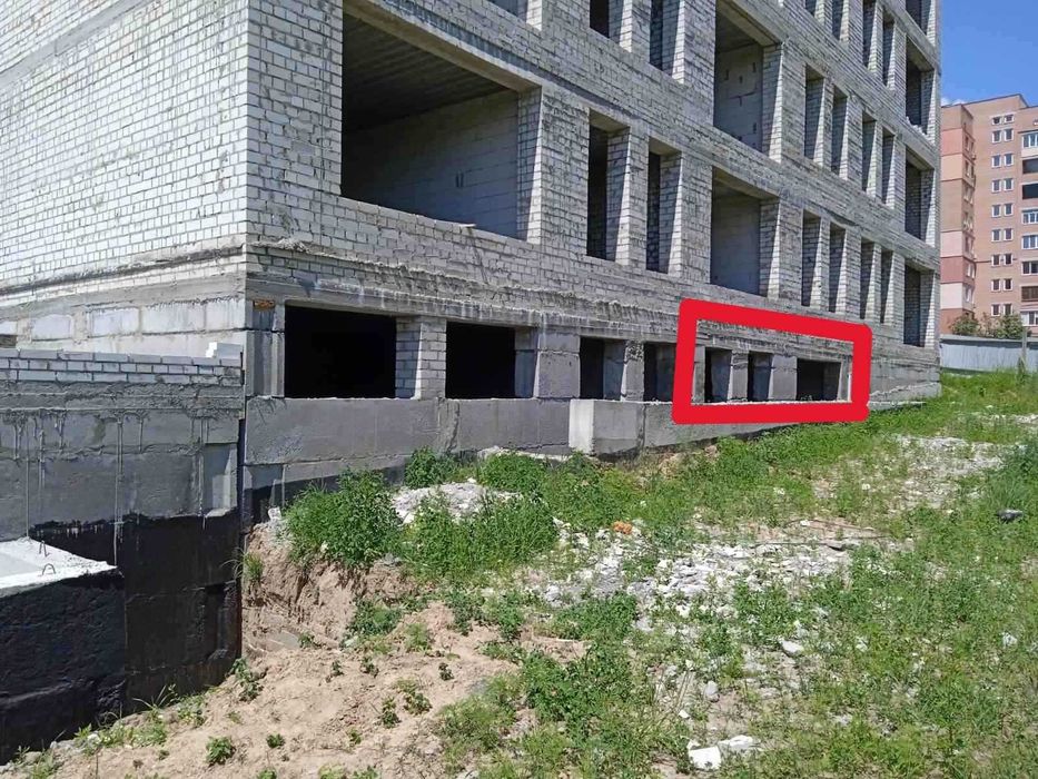 Продам нежитлове приміщення 46,2 кв.м. в  ЖК Сонячний