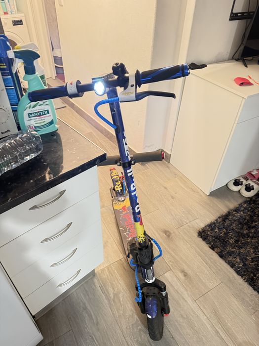 Trotinete eletrica xiami todo modificada andar