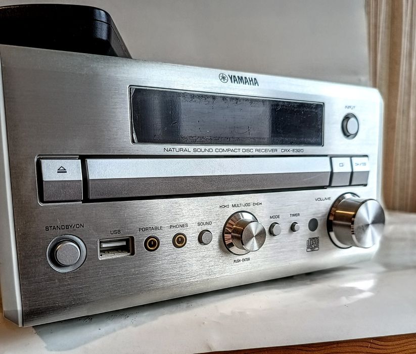 Wieża PianoCraft CD Yamaha CRX-E320 + pilot Amplituner Stereo