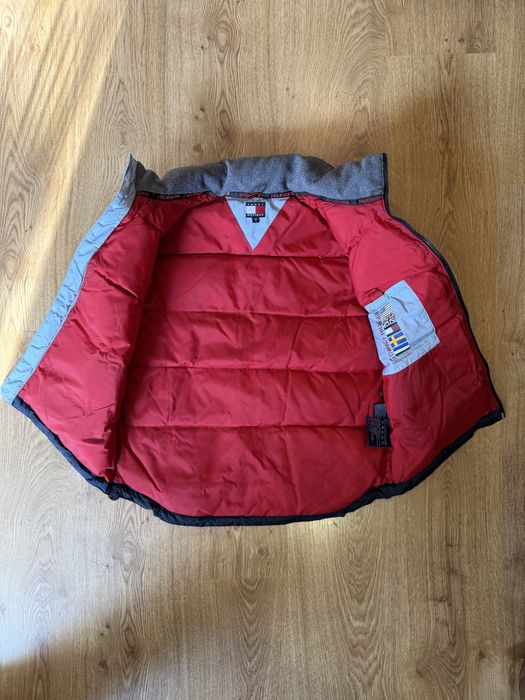 Жилетка Tommy Hilfiger (size S)