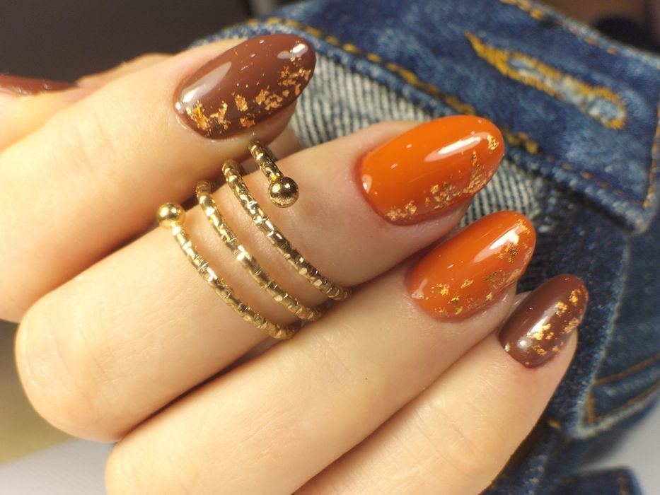 Курси манікюру, педикюру /нарощування нігтів/