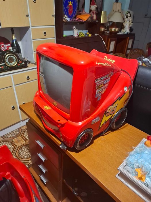 Brinquedo do faisca a funcionar