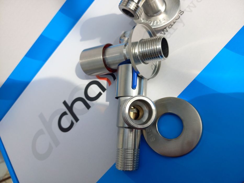 Кран для подключения смесителей,унитазов,стиральных и посудамоющих маш