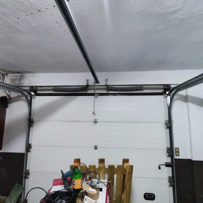 Portão automático de garagem