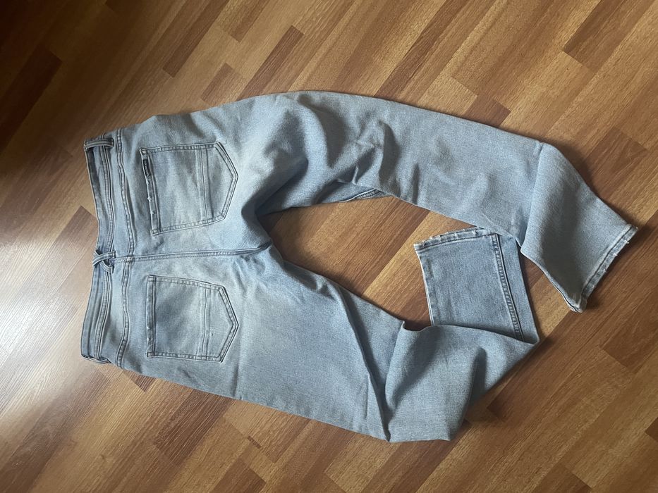 Джинси дві пари  130грн