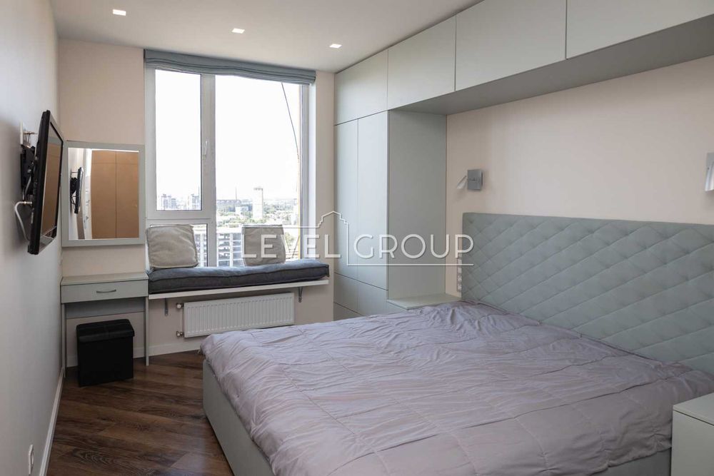 Продаж 3к квартири з авторським ремонтом у ЖК Метрополія Дарниця