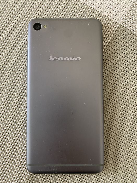 Lenovo s90 мобільний телефон