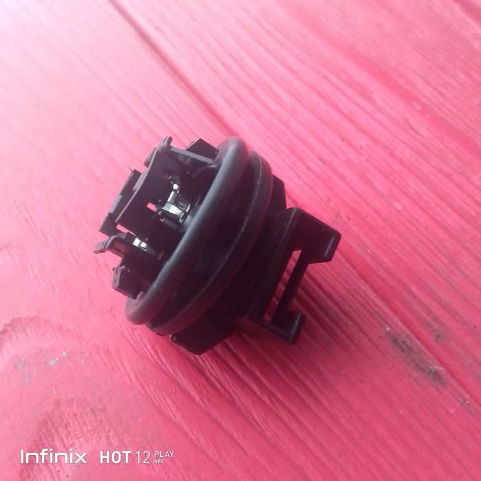 Патрон для лампочки на мотоцикл ХОНДА