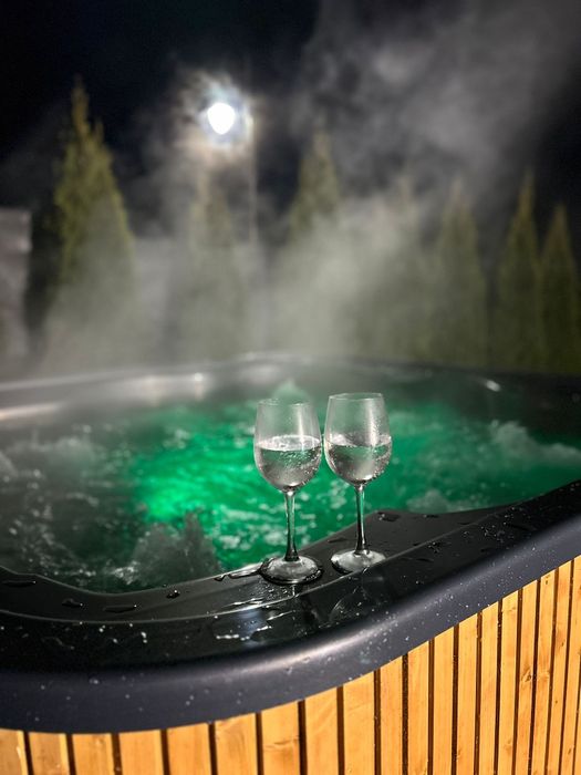 Domki Pod Łysicą- Basen, Jacuzzi, Sauna
