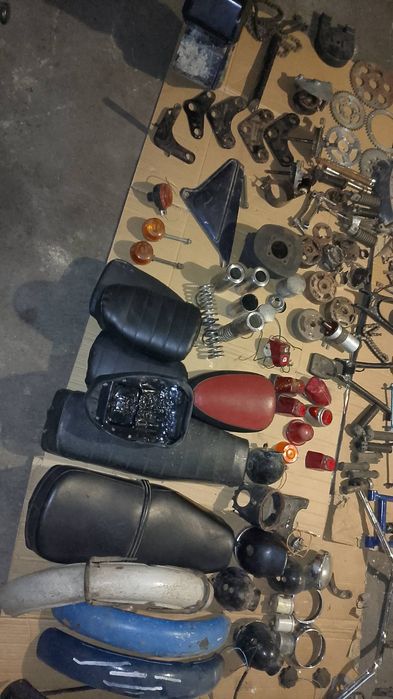 Części WSK 125. SHL. MZ .Simson.jawka  Komar Romet  motorynka. Kó