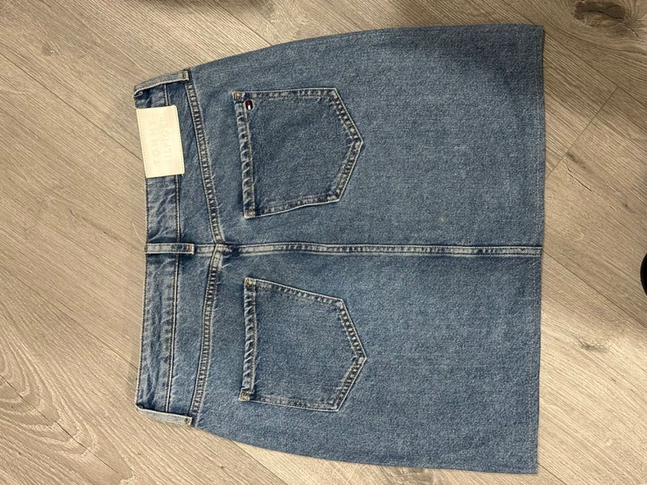 Жіноча спідниця Tommy
